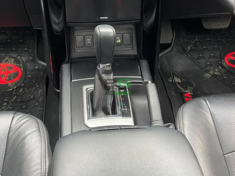 2016 Toyota Land Cruiser TX 2.8L Diesel SUV, photo 9