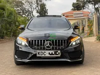 2016 Mercedes-Benz C200 AMG LINE W205 2L Petrol Sedan, photo 2