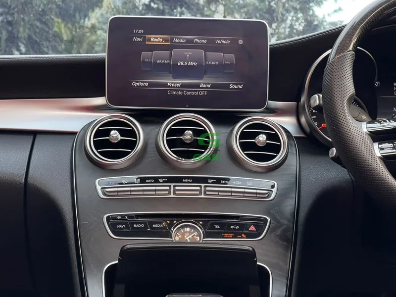 2016 Mercedes-Benz C200 AMG LINE W205 2L Petrol Sedan, photo 12