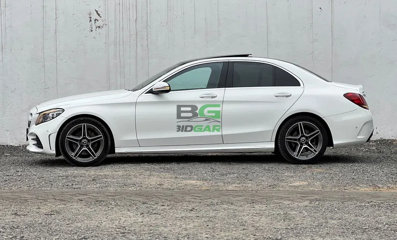 2019 Mercedes-Benz C200 1.5L Petrol Sedan, photo 4