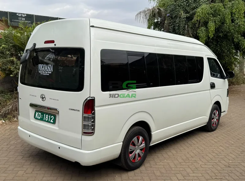 2019 Toyota Hiace 9L 2.5L Diesel Van, photo 4