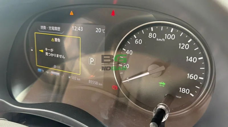 2020 Nissan Kicks 1.2L Petrol Hatchback, photo 5