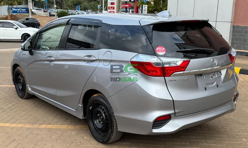 2019 Honda Fit Shuttle 1.5L Petrol, photo 3