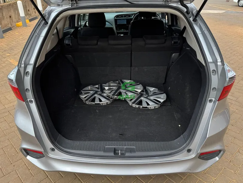 2019 Honda Fit Shuttle 1.5L Petrol, photo 6