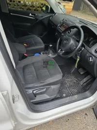 2012 Volkswagen Tiguan 2L Petrol SUV, photo 5
