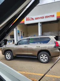 2013 Toyota Land Cruiser Prado 2.8L Diesel SUV, photo 4