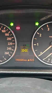 2005 BMW 320i 2L Petrol Sedan, photo 9