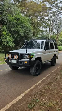 2009 Toyota Land Cruiser 76 Series 4.2L Diesel SUV, photo 2