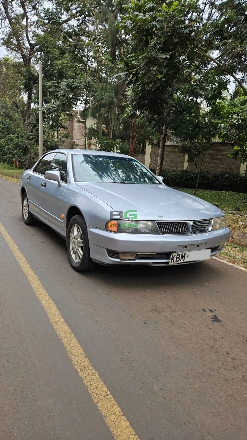 2003 Mitsubishi Diamante