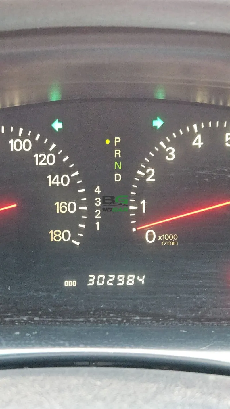 2003 Mitsubishi Diamante 2.5L Petrol Sedan, photo 5