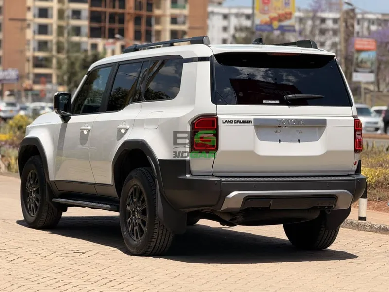 2024 Toyota Land Cruiser Prado 250 First Edition 2.8L Diesel SUV, photo 4