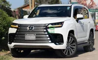 2022 Lexus LX600 3.5L Petrol SUV, photo 2