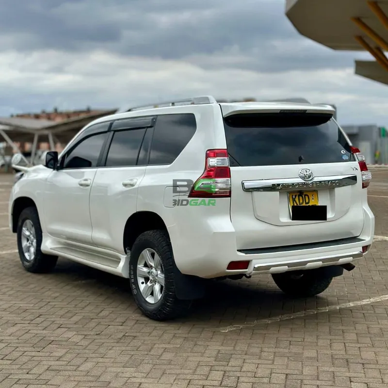 2014 Toyota Land Cruiser Prado J150 2.7L Petrol SUV, photo 4