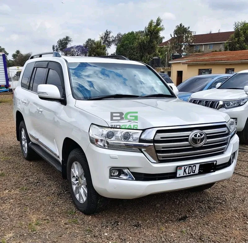 2016 Toyota Land Cruiser V8 LC200