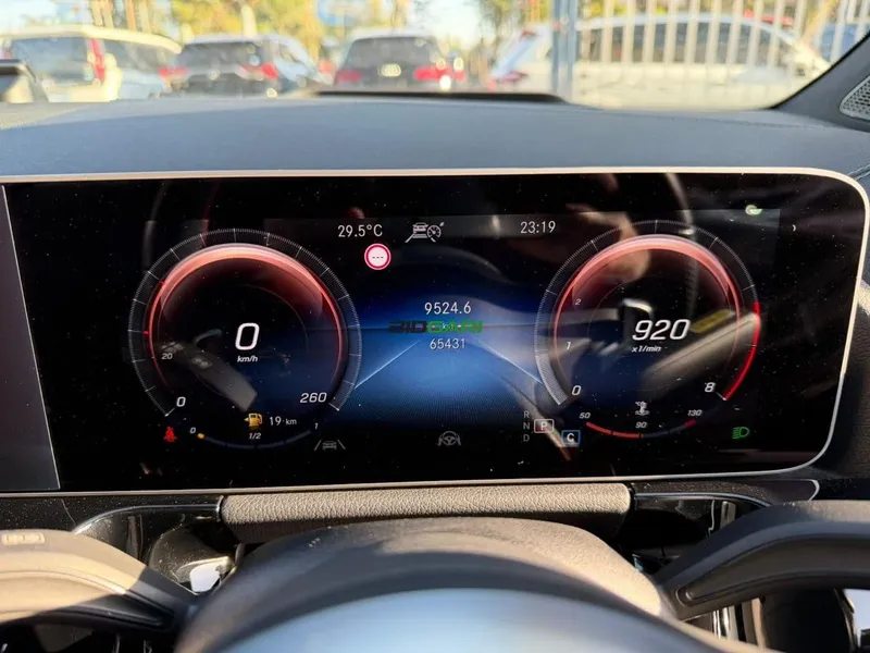 2019 Mercedes-Benz B180 AMG-LINE 1.4L Petrol Hatchback, photo 7