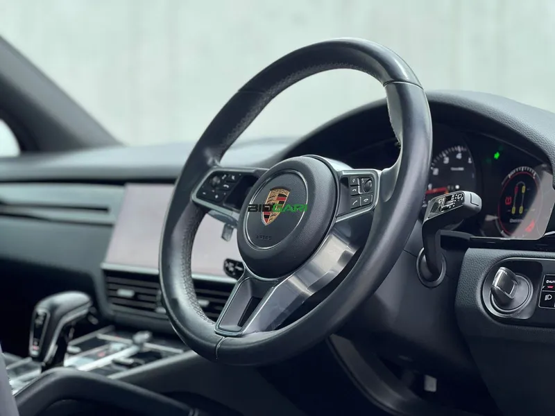 2019 Porsche Cayenne 3L Petrol SUV, photo 7