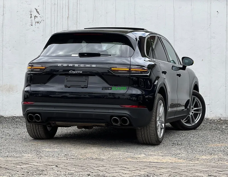 2019 Porsche Cayenne 3L Petrol SUV, photo 4