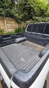 2016 Toyota Hilux 2.4L Diesel Pickup, photo 6