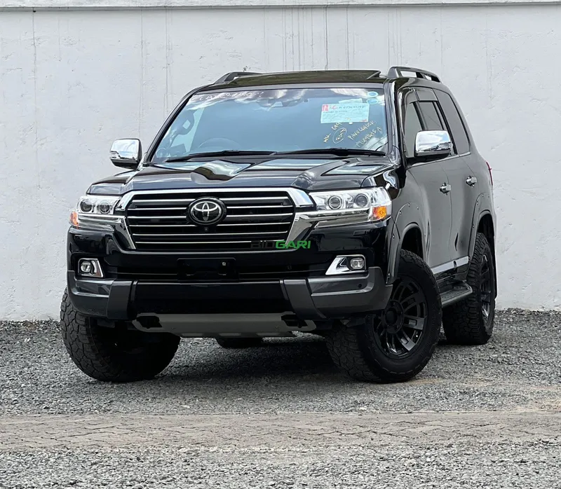 2019 Toyota Land Cruiser V8 ZX 4.6L Petrol SUV, photo 2