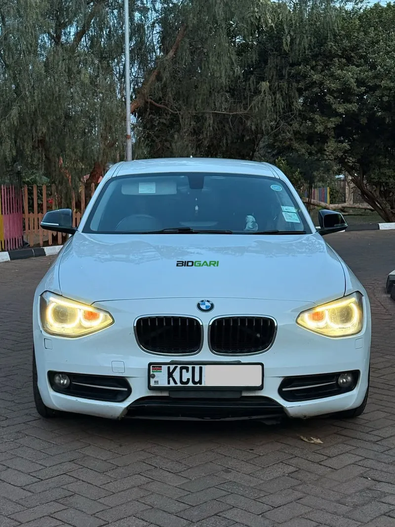 2012 BMW 116i 1.6L Petrol Hatchback, photo 3