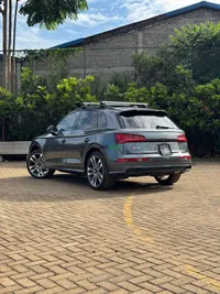 2018 Audi SQ5 3L Petrol SUV, photo 4