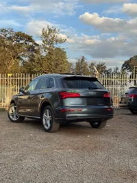 2019 Audi Q5 TDI 2L Diesel SUV, photo 3