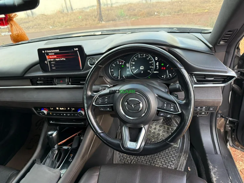 2019 Mazda 6 Exclusive Package 2.2L Diesel Sedan, photo 8
