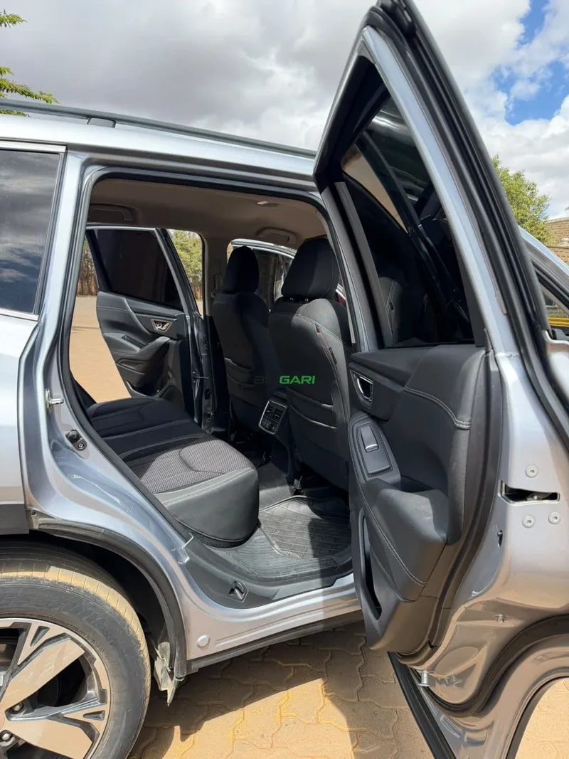 2020 Subaru Forester E-BOXER 2L Petrol SUV, photo 8