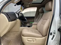 2016 Toyota Land Cruiser 200 ZX 4.6L Petrol SUV, photo 12