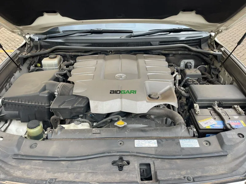 2016 Toyota Land Cruiser 200 ZX 4.6L Petrol SUV, photo 14