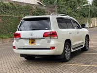 2016 Toyota Land Cruiser 200 ZX 4.6L Petrol SUV, photo 7
