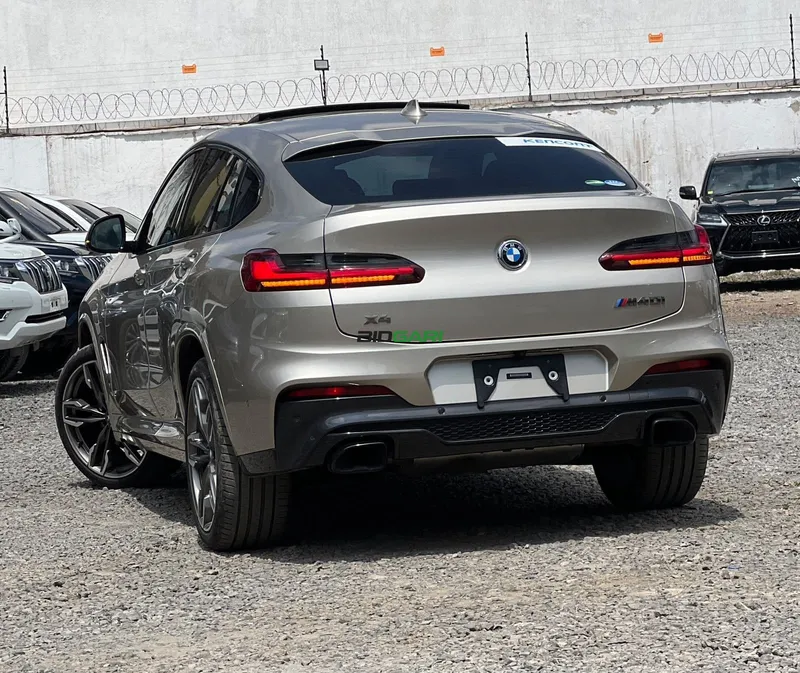 2019 BMW X4 M40i 3L Petrol Coupe, photo 4