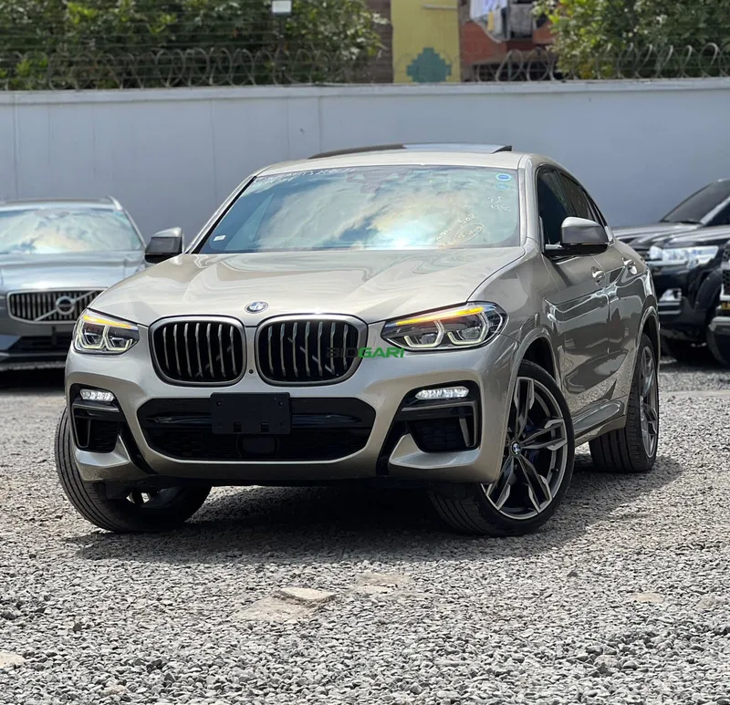 2019 BMW X4 M40i 3L Petrol Coupe, photo 2