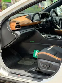 2023 Toyota Crown 2.4L Hybrid Sedan, photo 8