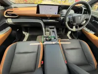 2023 Toyota Crown 2.4L Hybrid Sedan, photo 9