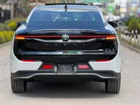 2023 Toyota Crown 2.4L Hybrid Sedan, photo 3