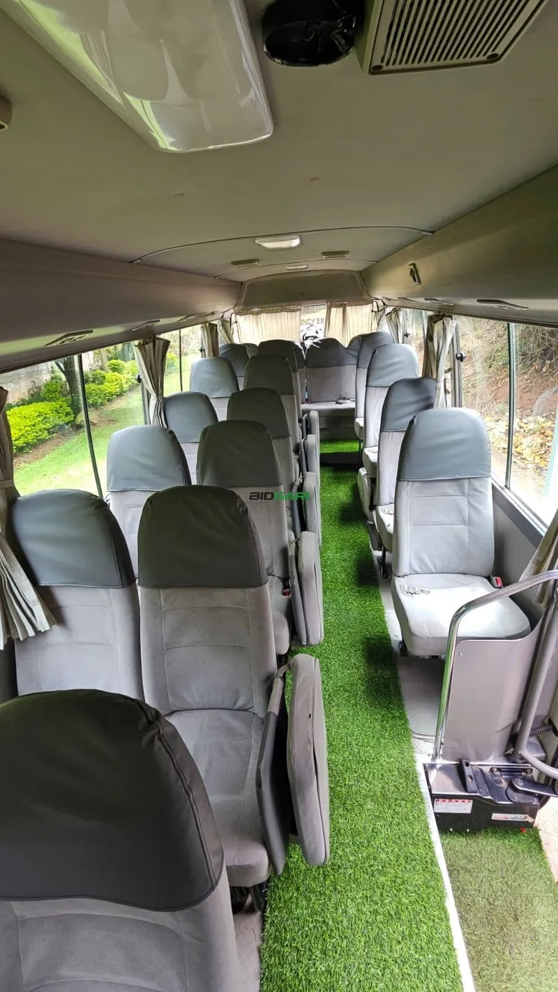 2014 Toyota Coaster 4L Diesel Bus, photo 9