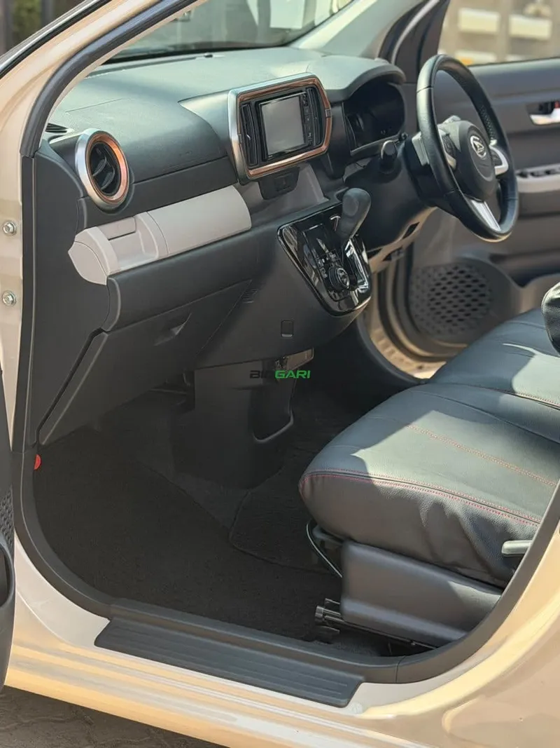 2017 Dihatsu Boon Passo 1L Petrol Hatchback, photo 7