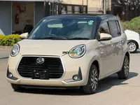 2017 Dihatsu Boon Passo 1L Petrol Hatchback, photo 2