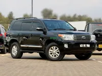2016 Toyota Land Cruiser VX-R 4.5L Diesel SUV, main photo