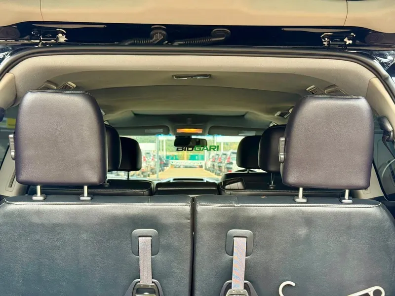 2016 Toyota Land Cruiser VX-R 4.5L Diesel SUV, photo 10