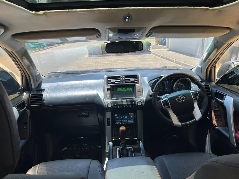 2012 Toyota Land Cruiser Prado VX 3L Diesel SUV, photo 8