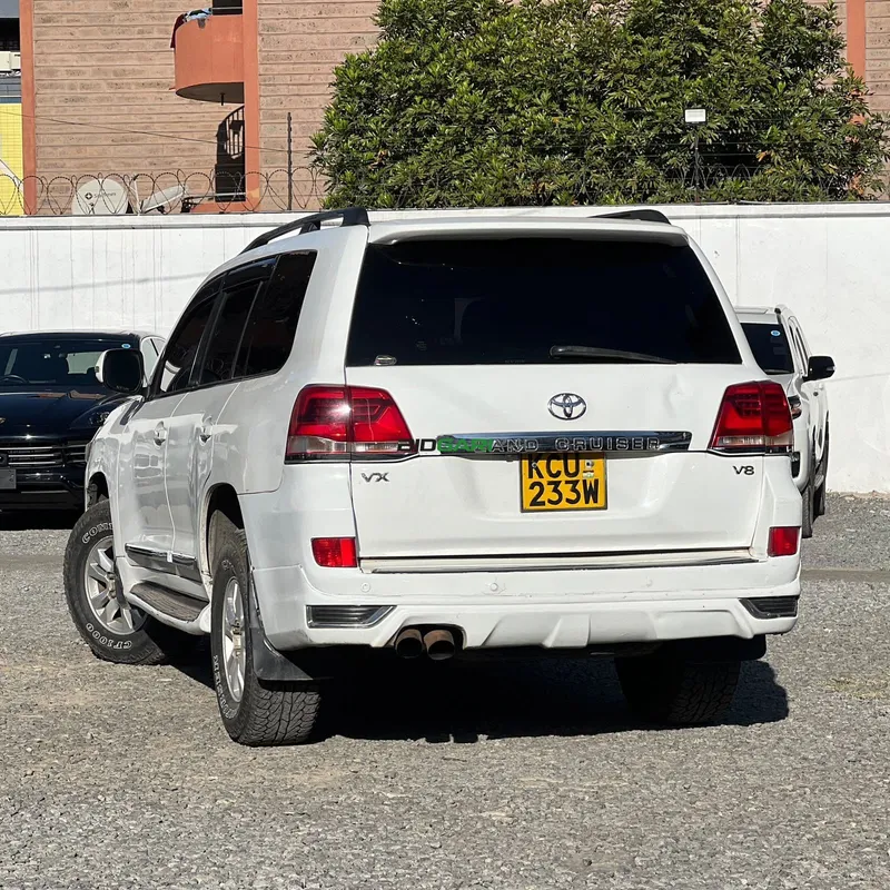 2012 Toyota Land Cruiser V8 ZX 4.6L Petrol SUV, photo 3